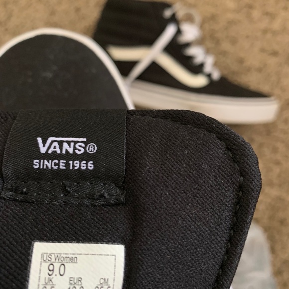 vans shoes womens size 9